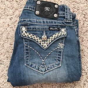 Miss me, boot cut jeans size 28!